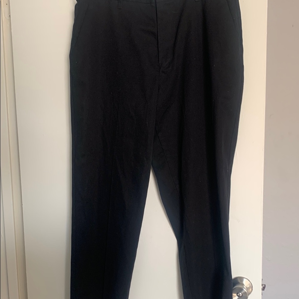 Elegant Black Cropped Pants